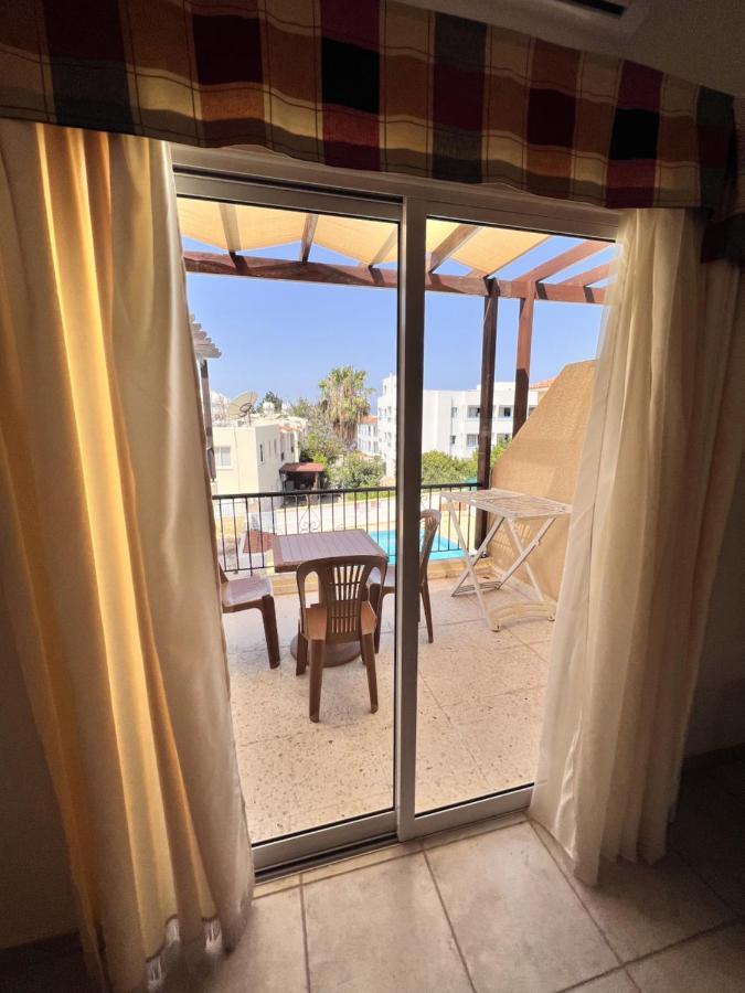 Ferienwohnung Sirena Kings Paphos Exterior foto